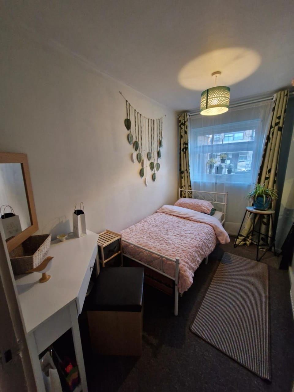 The Green Box Vacation rental in Clacton-on-Sea