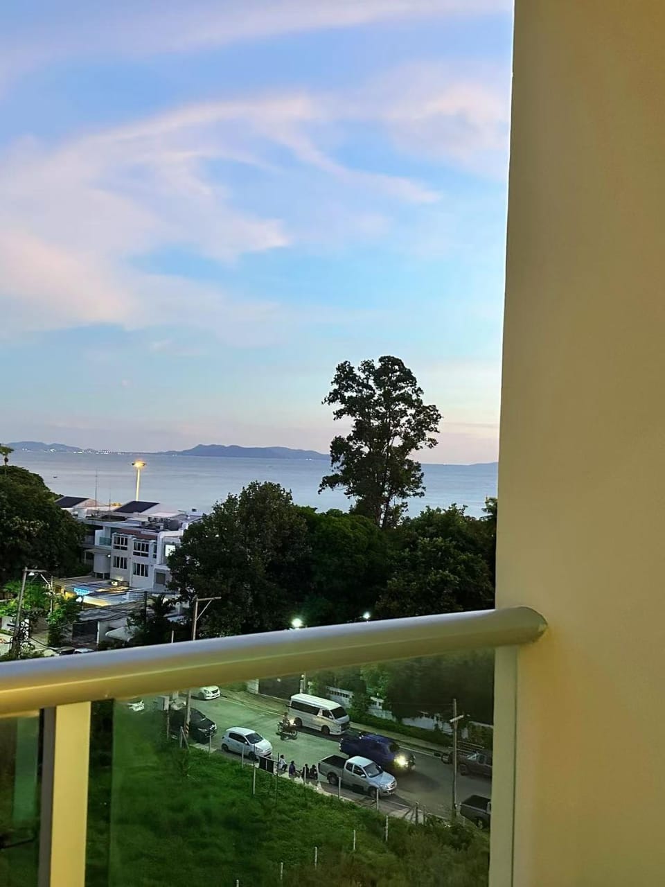 Sands Condo Pattaya-Seaview by the Beach Apartment in Pattaya City
