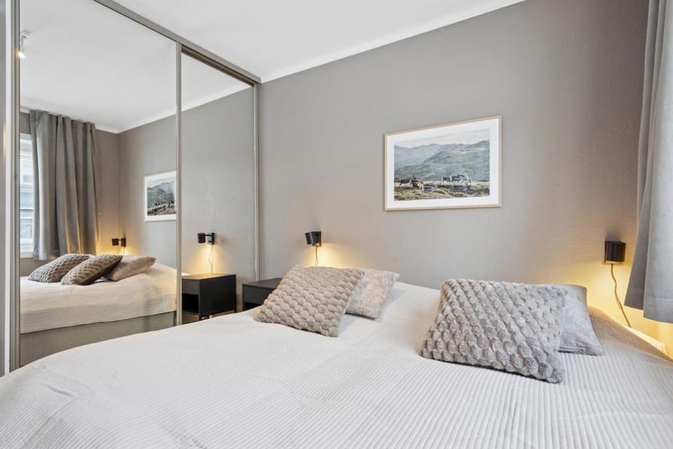 The Reindeer Lounge, Nordic Comfort in the Arctic Apartment in Tromso