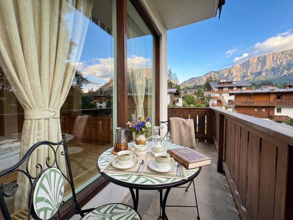 Homeby, Dimora Sopiazes Apartment in Cortina d Ampezzo