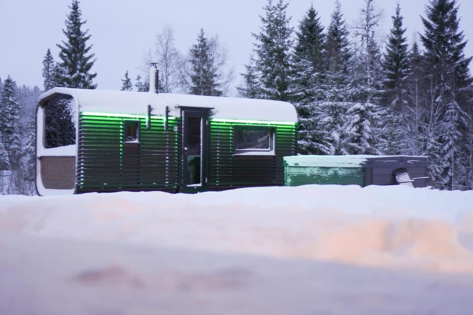 Hot Tub, Sauna
