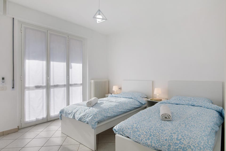 Property building, Living room, Bedroom