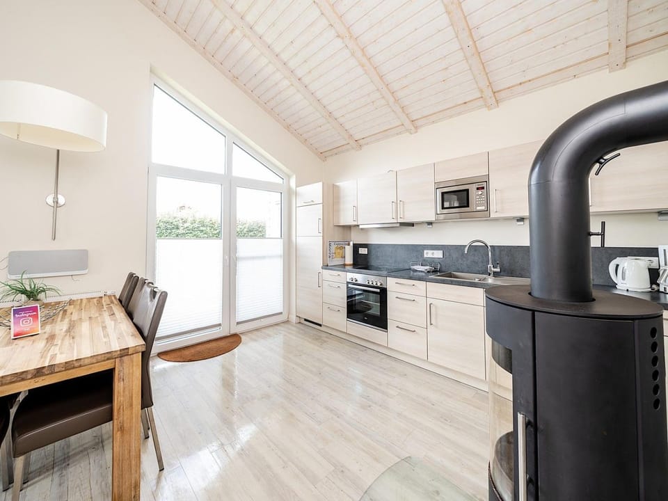 Steuerbord 3 - Freistehendes Ferienhaus mit Garten & Sauna House in Dagebüll