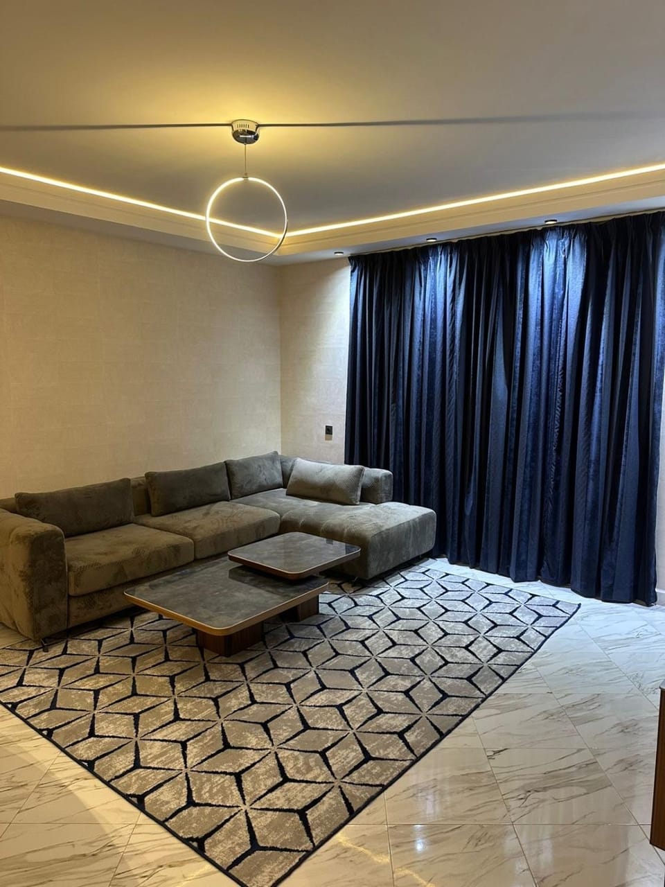 Appartement a louer a cote du stade IBN BATOUTA ,TANGER Apartment in Tangier