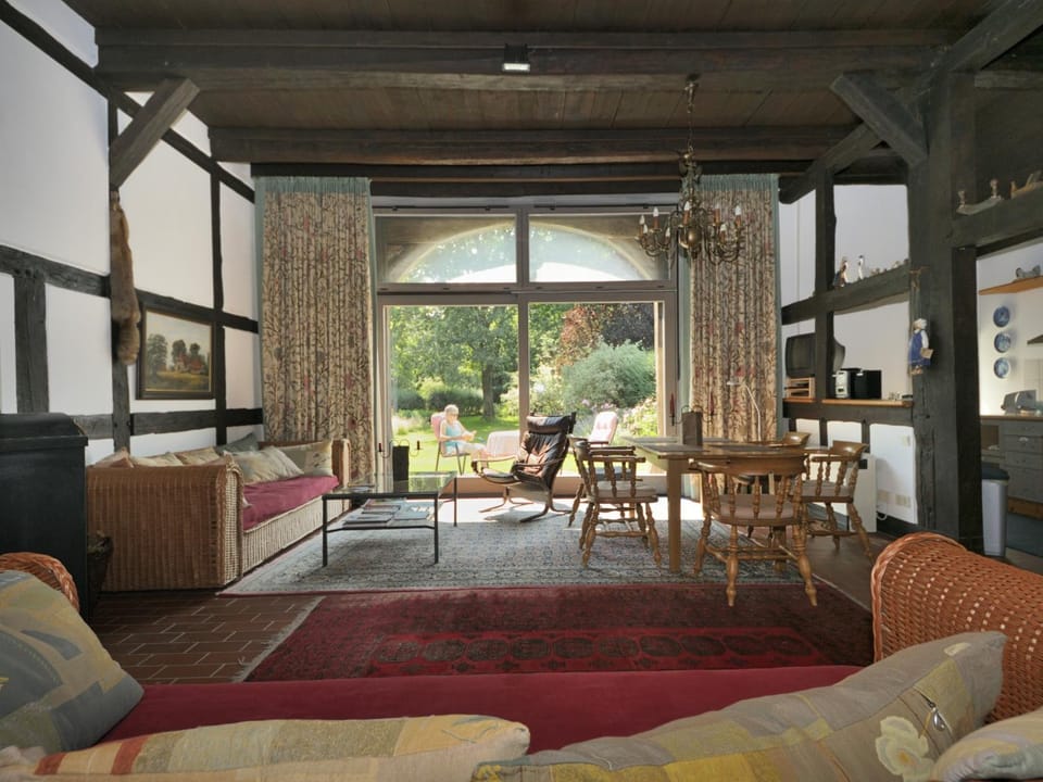 Property building, Living room