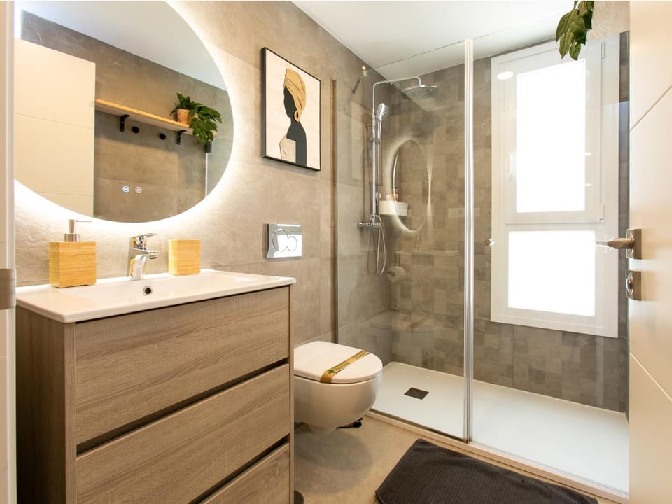 Shower, Bathroom, towels