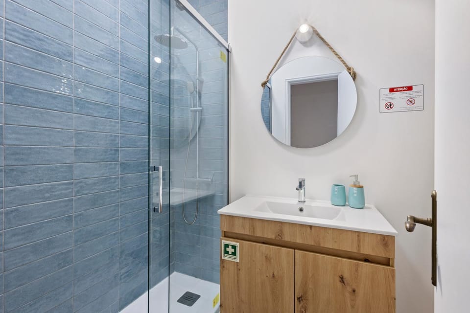 Shower, Bathroom