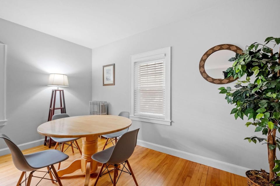North End Single Family 4 Bed 2 Bath House in Manchester