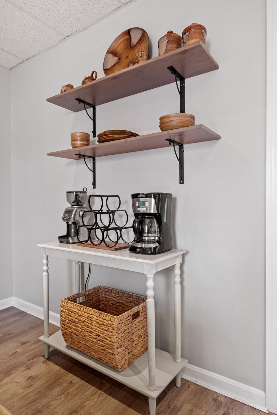 1st Flr 1 Bed 1 Ba Furnished-Pet Friendly Apartment in Manchester