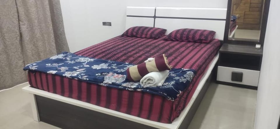 Cloud Stay Apartment in Maharashtra
