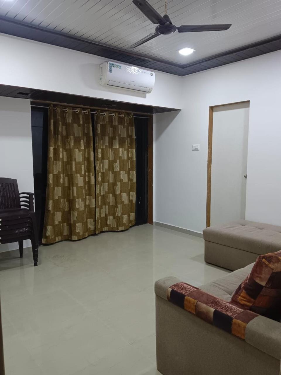 Cloud Stay Apartment in Maharashtra