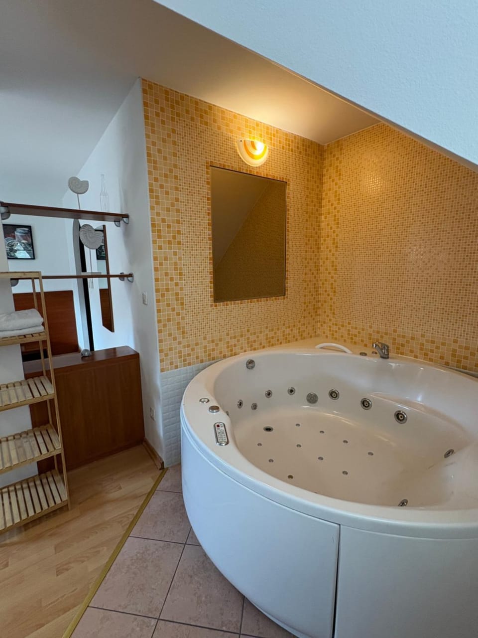 GOSTILNA IN PIZZERIA KOVAČ Bed and Breakfast in Slovenia