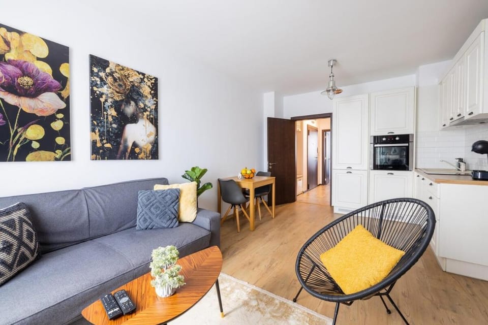Chic Downtown Flat Apartment in Varna