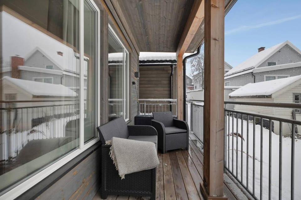Patio, Day, View (from property/room), Balcony/Terrace, Seating area