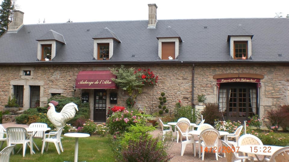 Auberge De L'Atre Hotel in Bourgogne-Franche-Comté