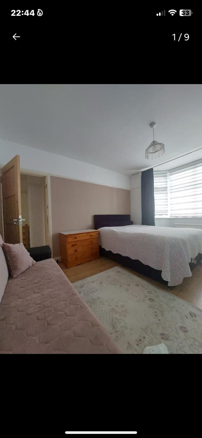 Family Room for 2-3 people Vacation rental in London