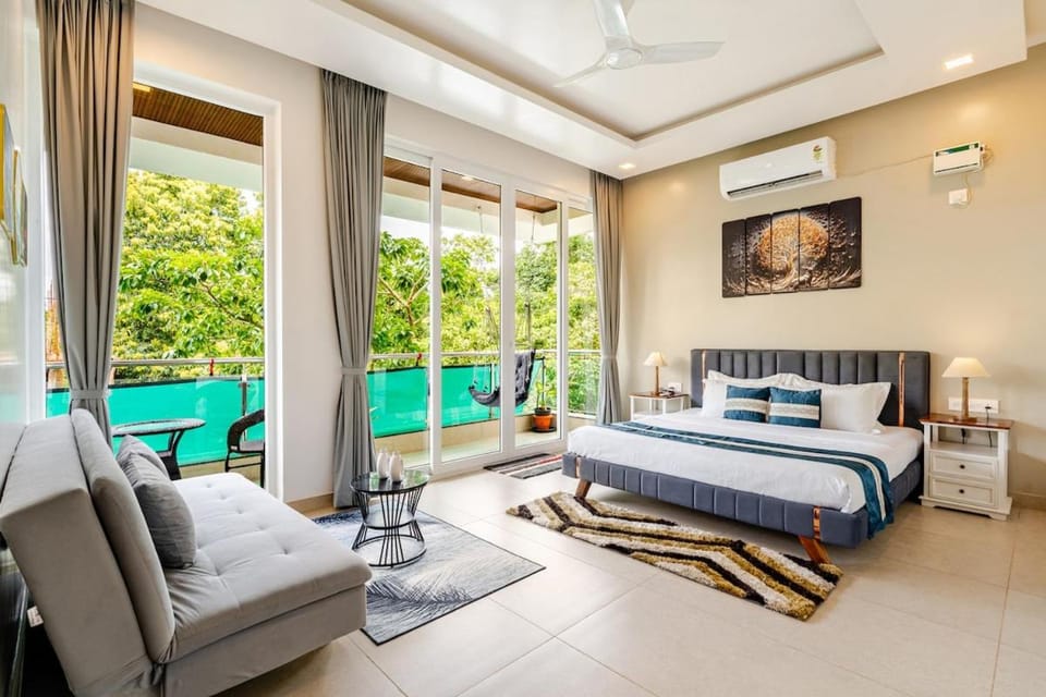 Bed, Balcony/Terrace, Photo of the whole room, Bedroom, air conditioner