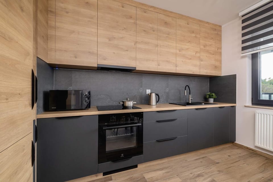 Coffee/tea facilities, Kitchen or kitchenette, oven, pet friendly, stove