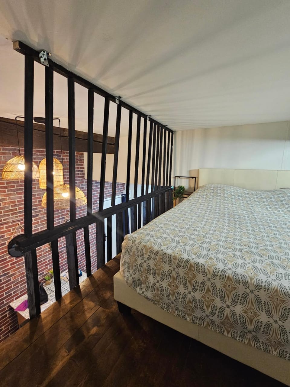 Duplex à 15 min à pieds de la gare, centre historique Montluçon Apartment in Montluçon