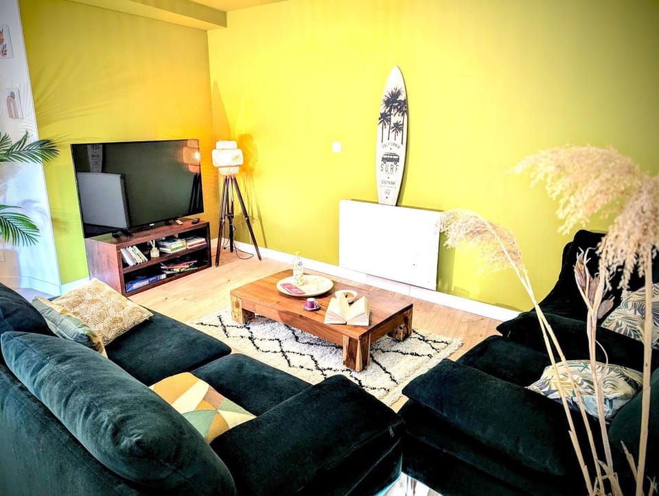 TV and multimedia, Living room