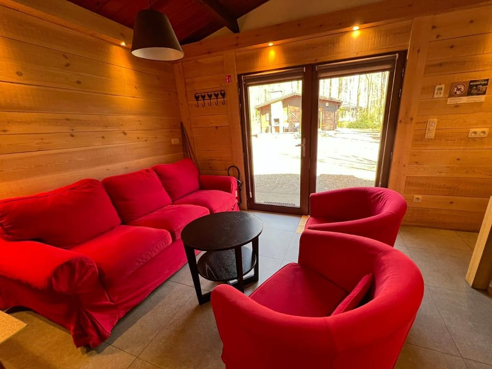Sous le Charme - Oignies 36 Chalet in Belgium