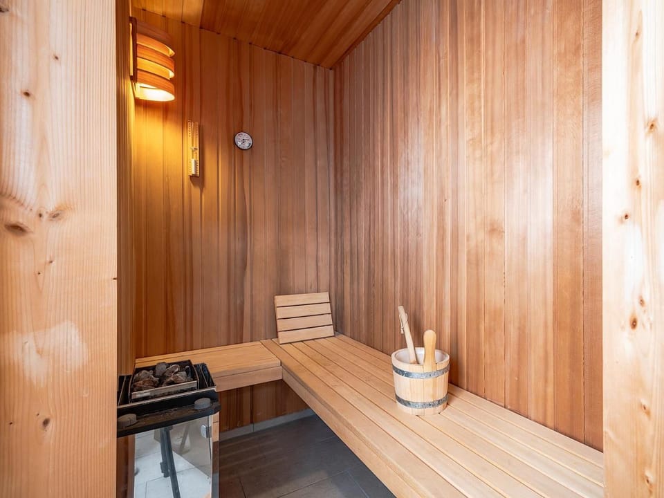 Pharisaer 18 - Nordsee-Ferienhaus mit Sauna & Kamin House in Dagebüll