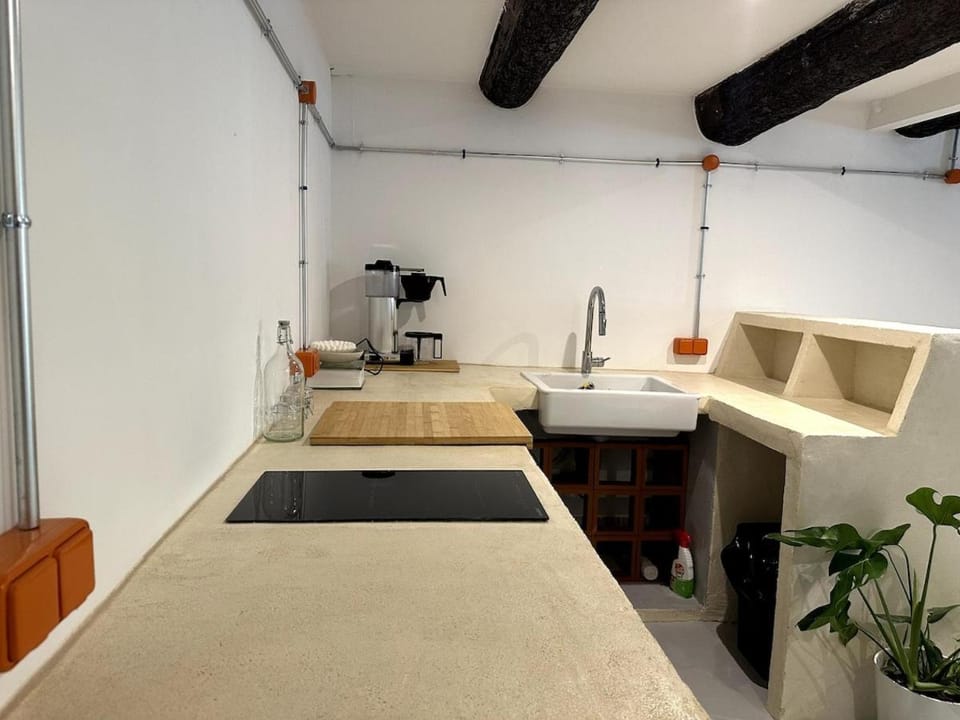 Le loft industriel Apartment in Marseille
