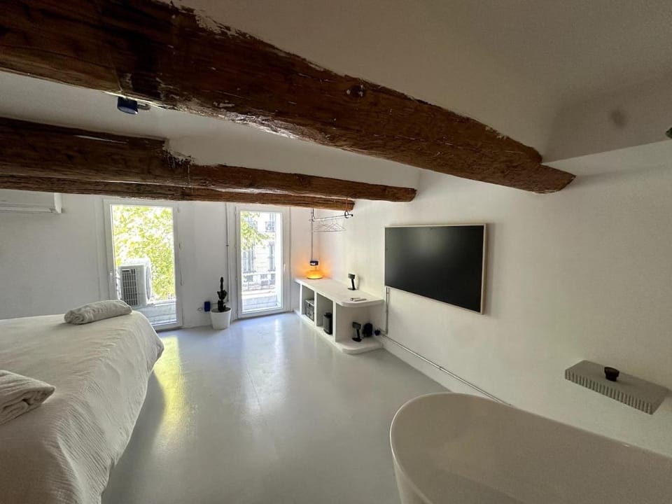 Le loft industriel Apartment in Marseille