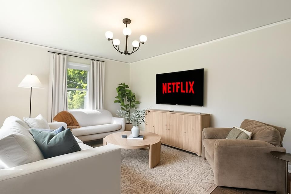TV and multimedia, Living room, Seating area