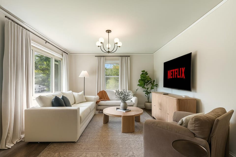 TV and multimedia, Living room, Seating area