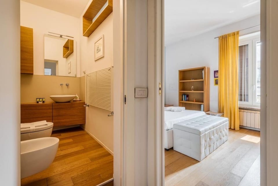 Porta Venezia Charme-2km from Centrale-15' Airport Apartment in Milan