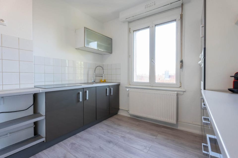 Magnifique Appartement Mulhouse Stationnement Gratuit Apartment in Mulhouse