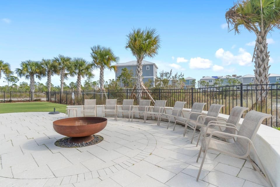 The Peach at the Beach at Summer Salt House in Orange Beach