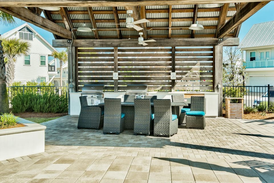 Neighbourhood, BBQ facilities, Balcony/Terrace, Seating area