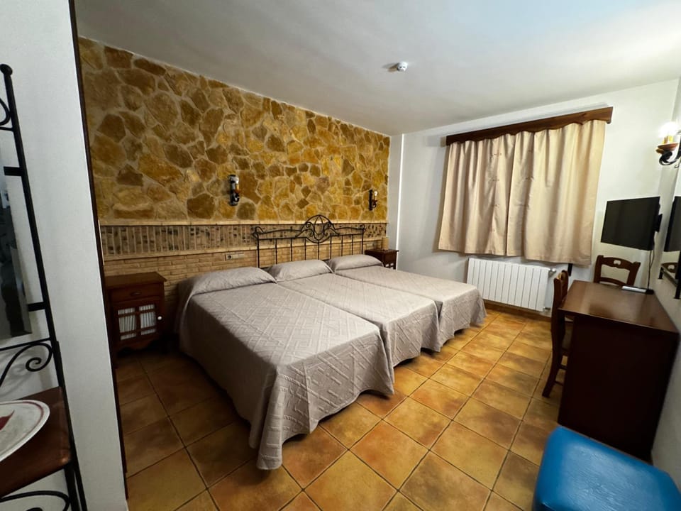 Hostal Todolella Bed and Breakfast in Valencian Community