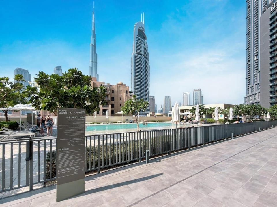 New LUX 1 BDR apartment in Downtown Dubai Apartment in Dubai