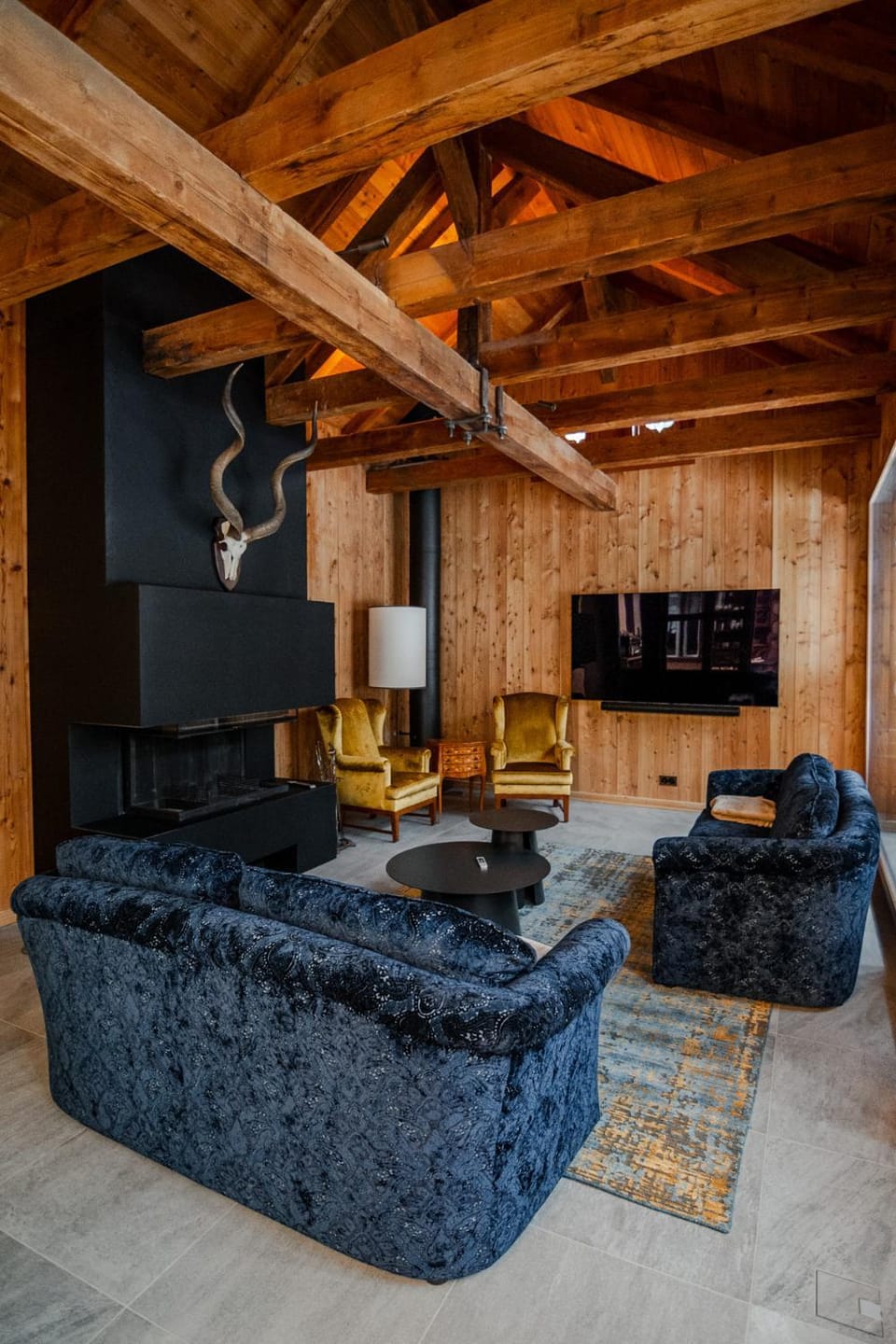 Communal lounge/ TV room, Living room