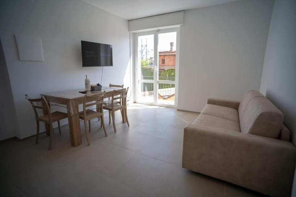 16 Nevoso Palace Apartment in Milan