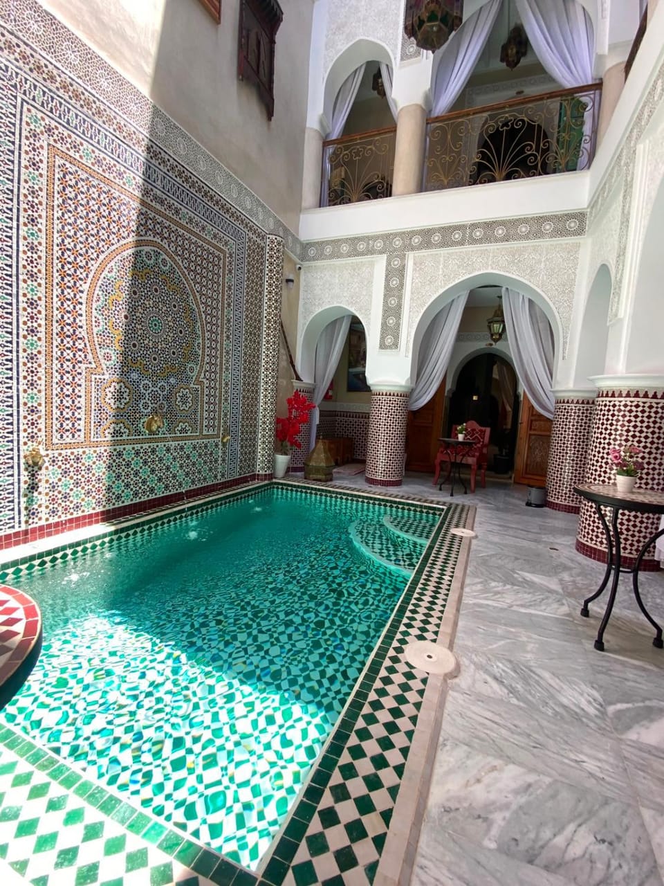 Swimming pool