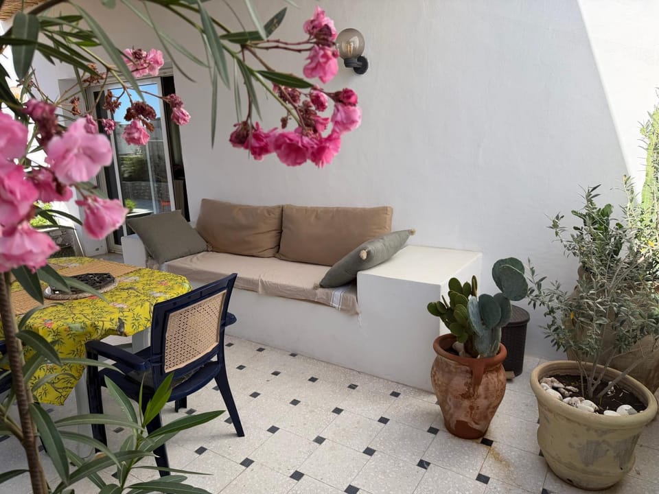 Day, Balcony/Terrace