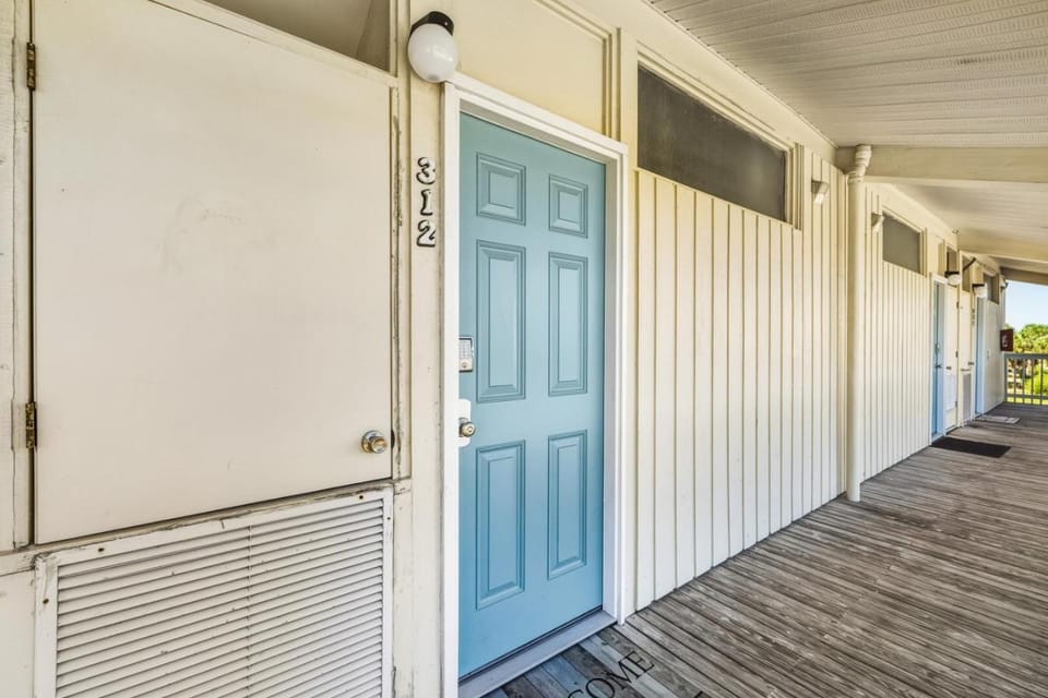 312 Seven Cs House in Cedar Key