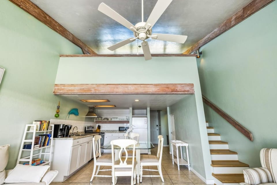 312 Seven Cs House in Cedar Key