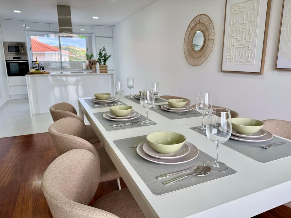 Atlantic View Villa in Madeira District