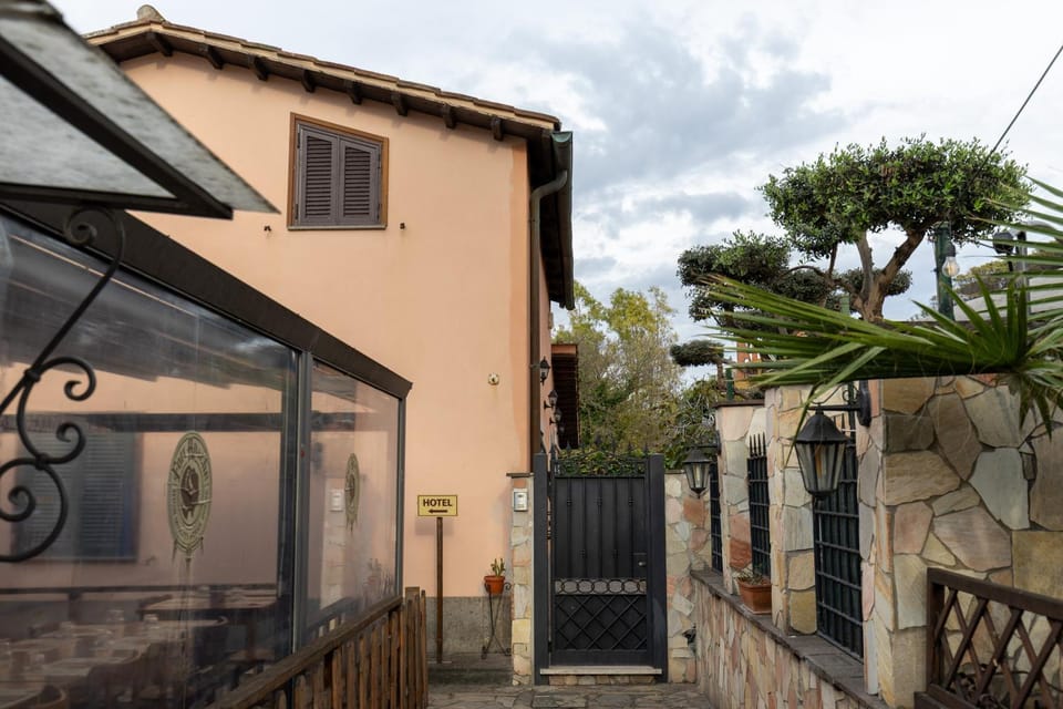 Queen Home House in Fiumicino