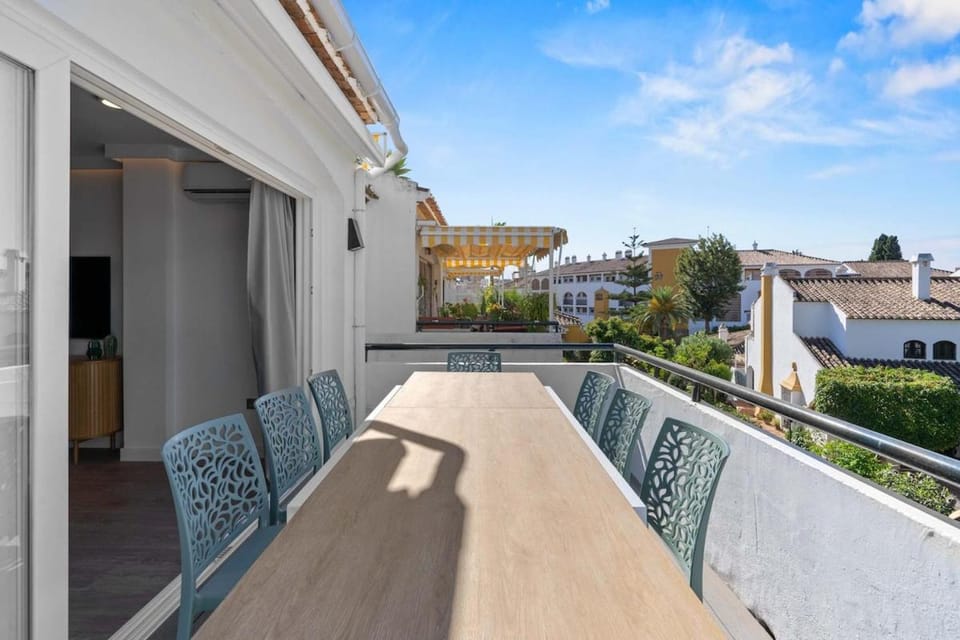 Duplex in Puebla Lucia Apartment in Fuengirola