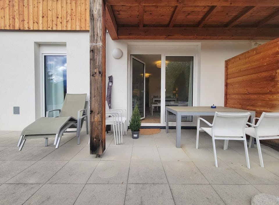 Balcony/Terrace, Seating area, Dining area