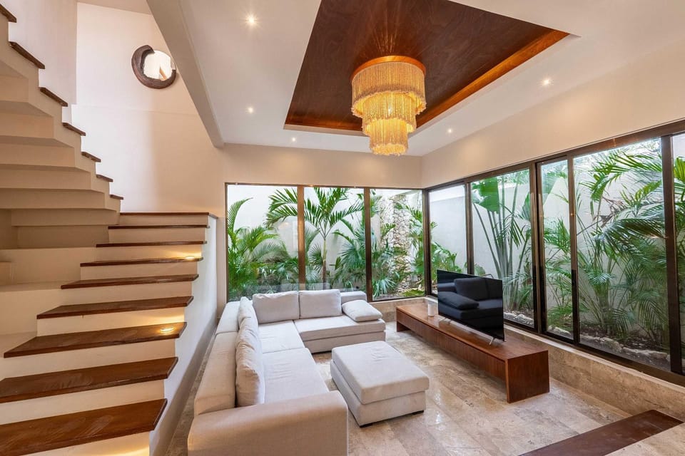 Rare 8BR Dual Villa Getaway with 4 private Pools Villa in State of Quintana Roo