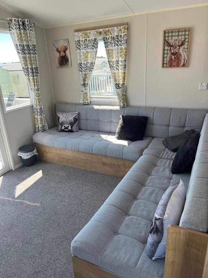 Seaview Caravan Hire Apartment in Southerness