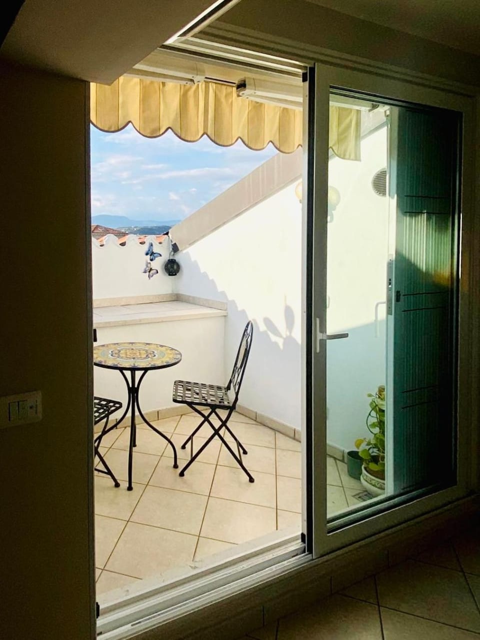 Patio, View (from property/room), Balcony/Terrace, Living room, Seating area, Dining area