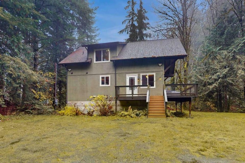 Tahuya River Escape House in Hood Canal